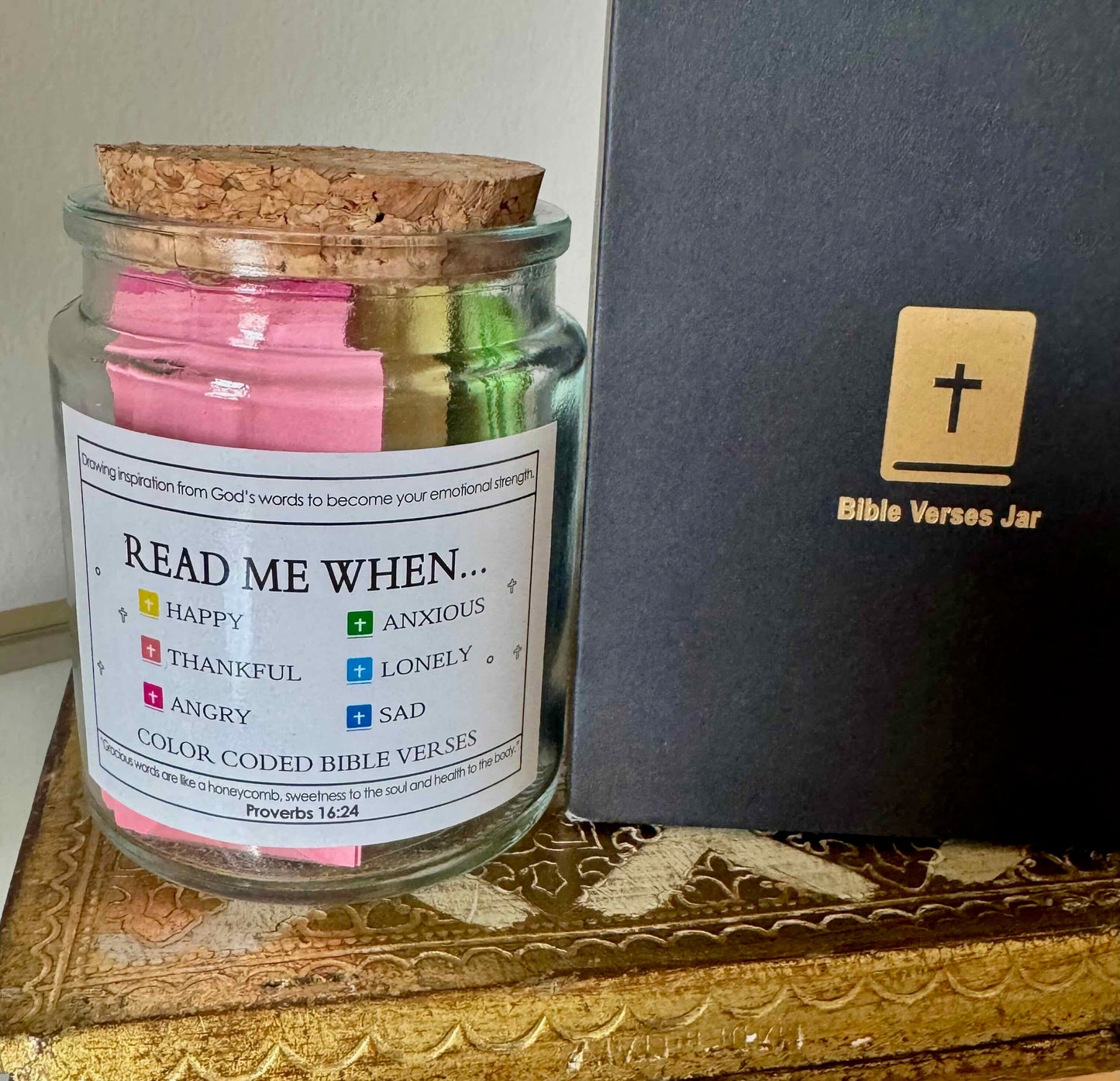 Bible Verses in a Jar - 365 Days of Inspiration & Comfort